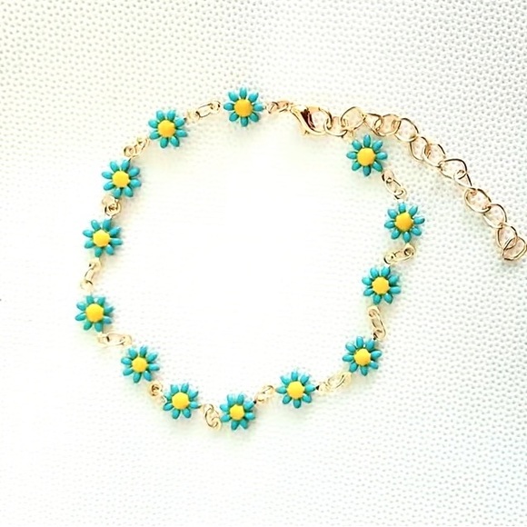 Daisy Blue Bracelet main image 1